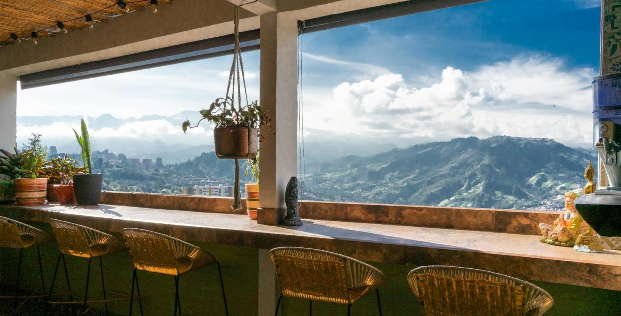 Ayenda Casa Mama Hostel Manizales Luaran gambar